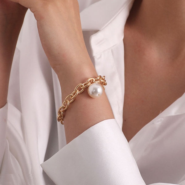 Gold & Pearl Bead Bracelet
